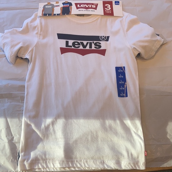 Classic Levi's Youth Boys 3 Pack Tee Shirts - Picture 3 of 11